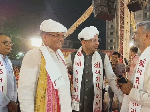 સુરતમાં બનશે બીજું ખોડલધામ: નવરાત્રિ મહોત્સવમાં 'અન્નપૂર્ણા ખોડલધામ'ની સત્તાવાર જાહેરાત