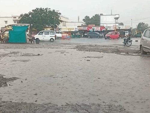 રાજકોટ સૌથી ગરમ 40.3°C, આજે 7 જિલ્લામાં હળવો વરસાદ શક્ય