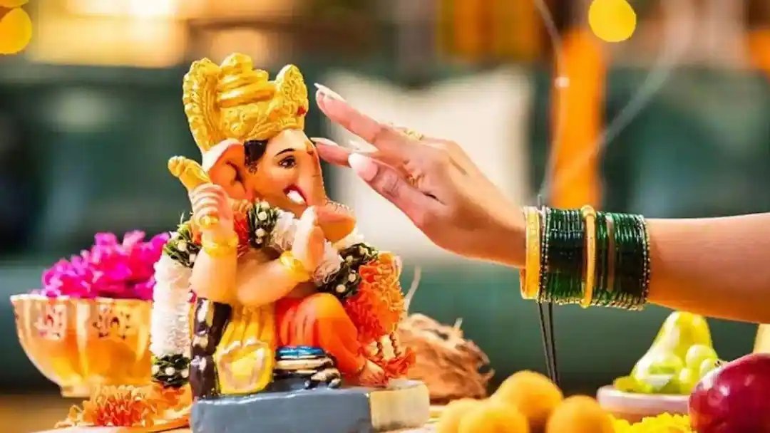ગણેશ વિસર્જન 2026: દોઢથી 11મા દિવસ સુધીની તારીખો અને શુભ મુહૂર્ત