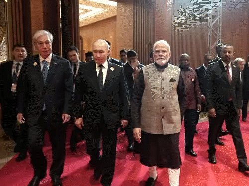 BRICS ડિનરમાં ગુજરાતની ખાંડવી અને જલેબીનો સ્વાદ, જયપુરની ચાંદીની થાળીમાં પીરસાયું રોયલ ભોજન