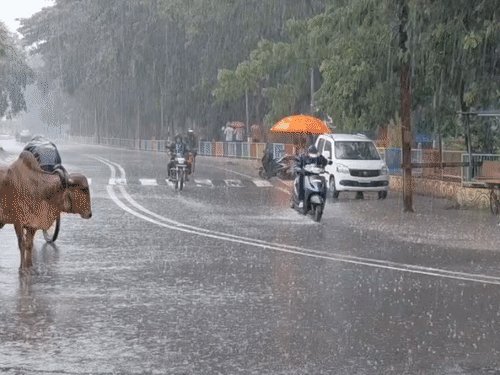 ગુજરાતમાં આગામી બે દિવસ હળવાથી મધ્યમ વરસાદની શક્યતા, અમદાવાદમાં વાદળછાયું વાતાવરણ